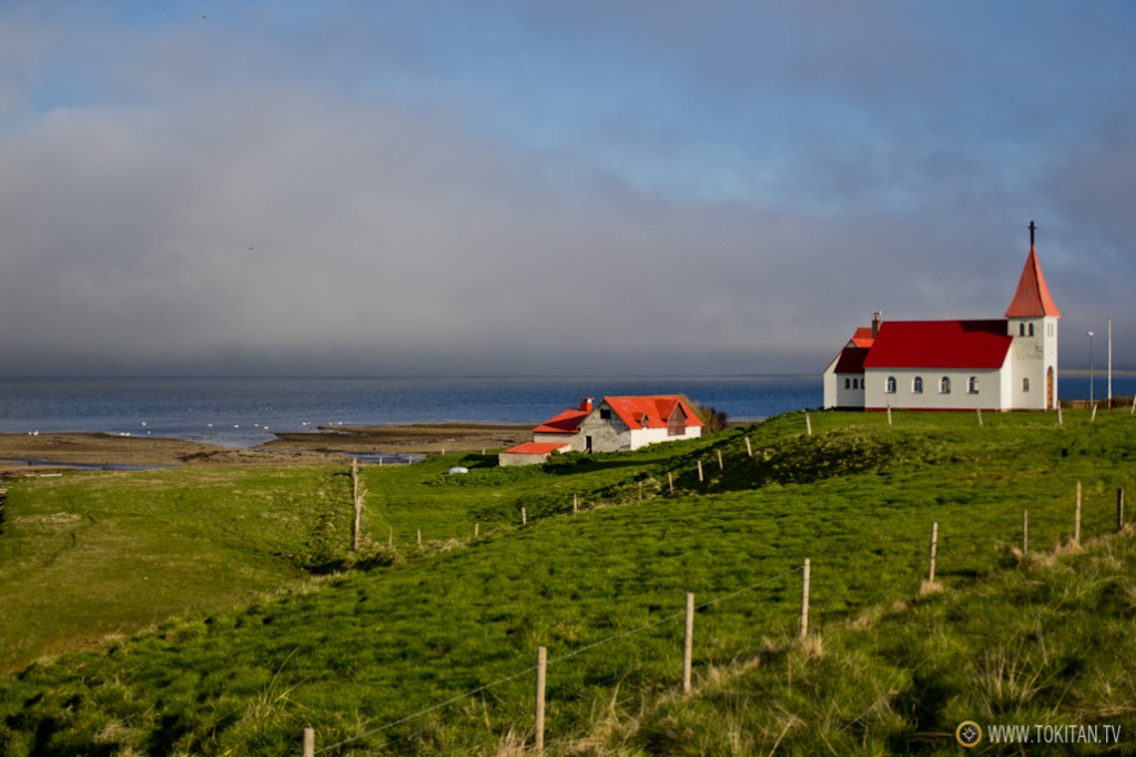 El viaje en coche permite ver muchos paisajes y estampas como esta, en el Noroeste de Islandia (Norðurland Vestra).
