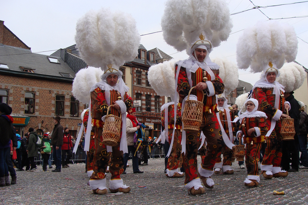 Los Chuchus del carnaval tradicional de Binche, en Bélgica. | cc-by Ines Saraiva