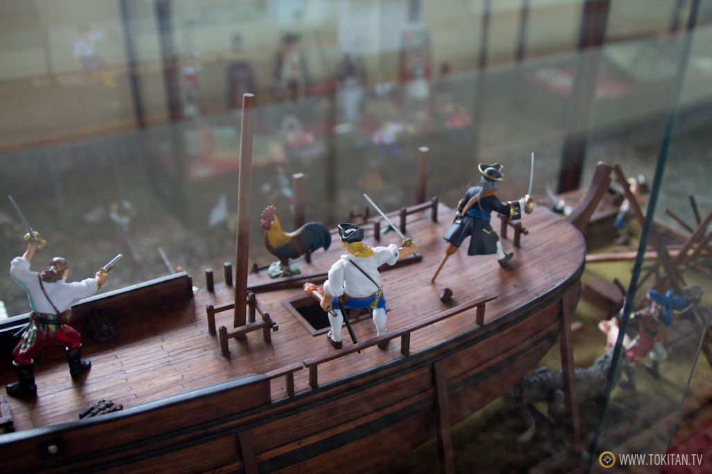Versión malgache del barco pirata de Playmobil. 