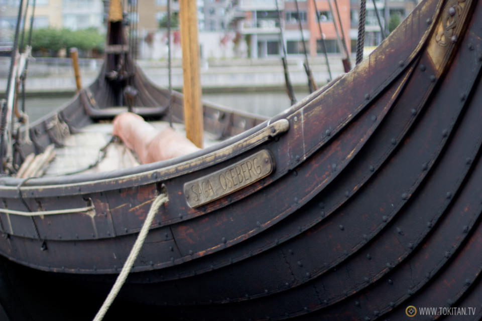 Saga Oseberg, la reproducción del barco vikingo en el que se puede vivir la experiencia de navegar como un auténtico vikingo, en Tonsberg.